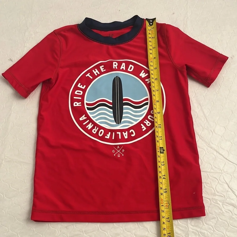 GAP red navy